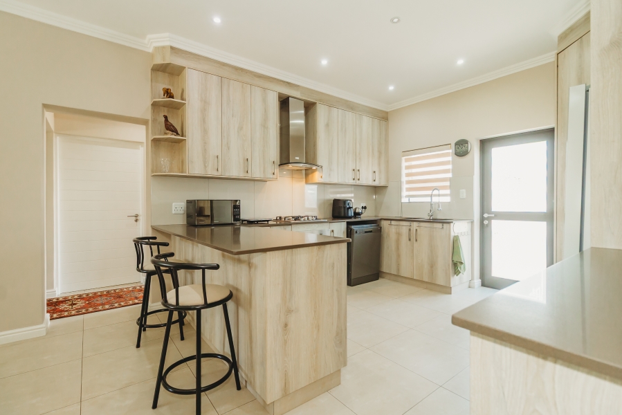 3 Bedroom Property for Sale in Kraaibosch Country Estate Western Cape